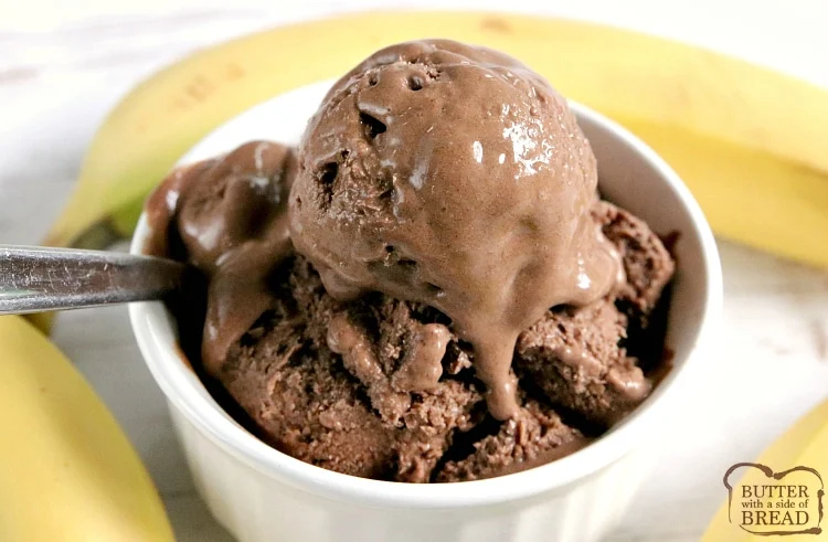 Banana cocoa ice cream